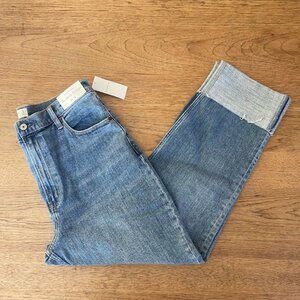 Abercrombie & Fitch Med Blue Raw Hem The Ankle Straight Ultra High Rise Jean NWT